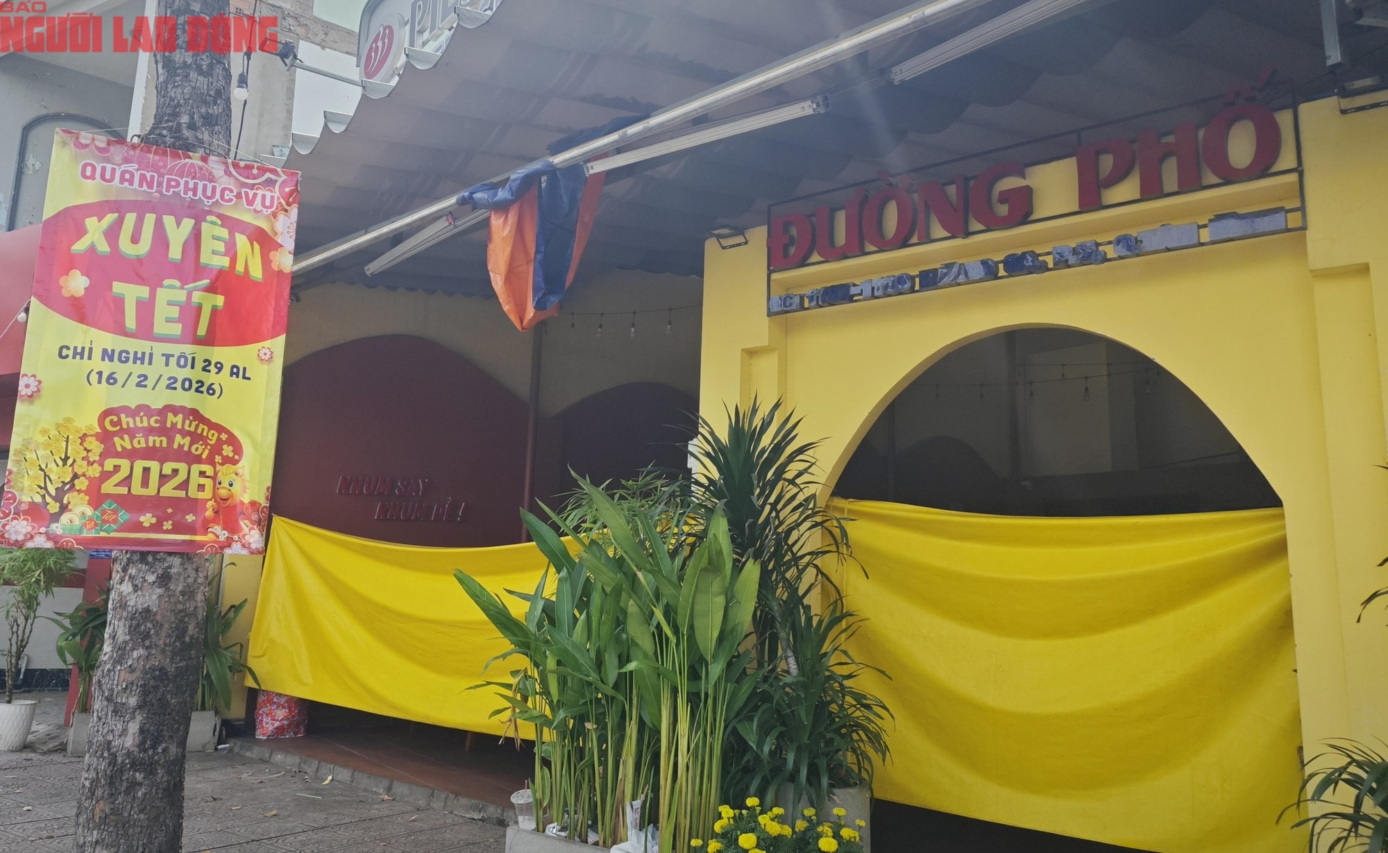 Bán quán xuyên Tết 2026 có phải là hốt bạc cho chủ quán ở TPHCM? - Ảnh 3.