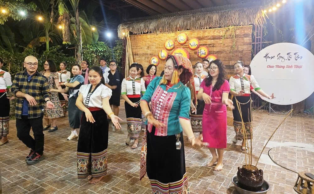 Tết cổ truyền của các dân tộc thiểu số ở Nghệ An- Ảnh 3.