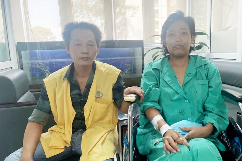 Gia cảnh khó khăn, người mẹ trẻ mắc ung thư máu không dám mong khỏi bệnh - 2