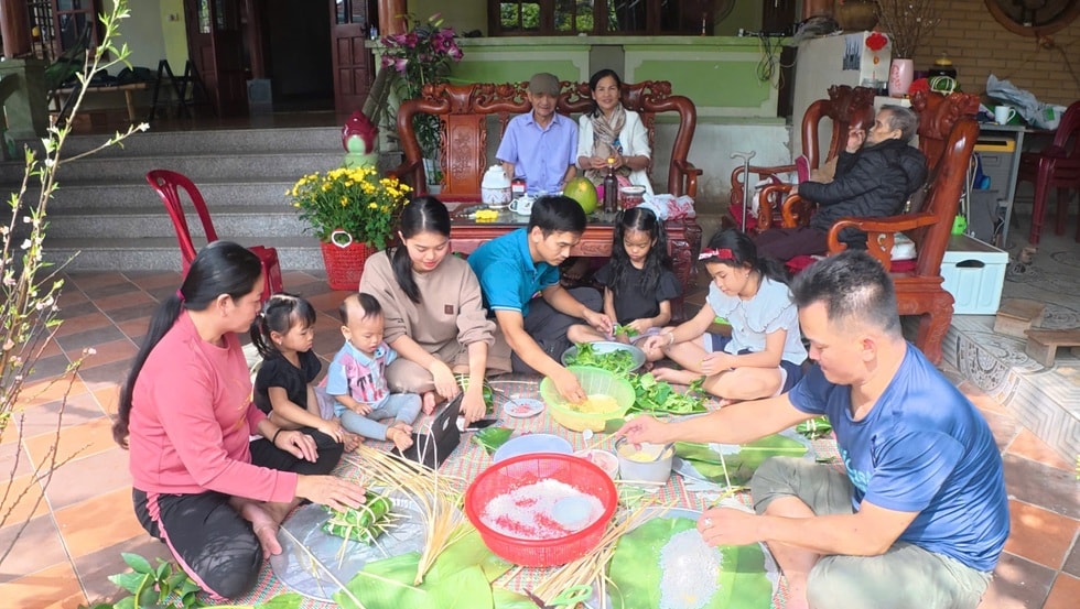 Gia đình ở TPHCM sắm “nhà di động” 1,5 tỷ đồng, xuyên Việt 1 tháng đón Tết - 8