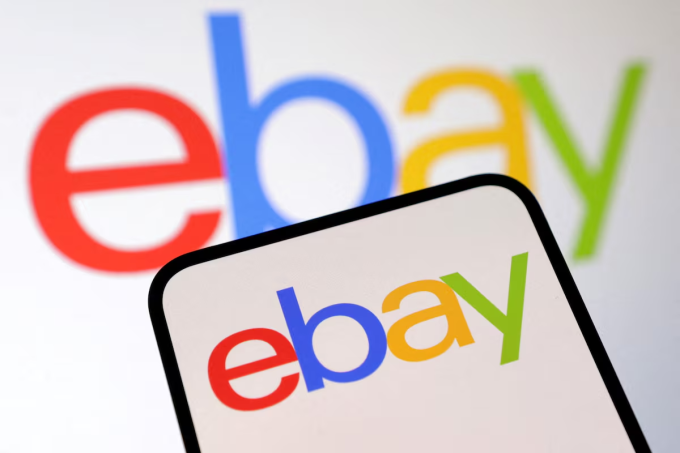 Logo eBay được chụp ngày 11/2/2025. Ảnh: Reuters