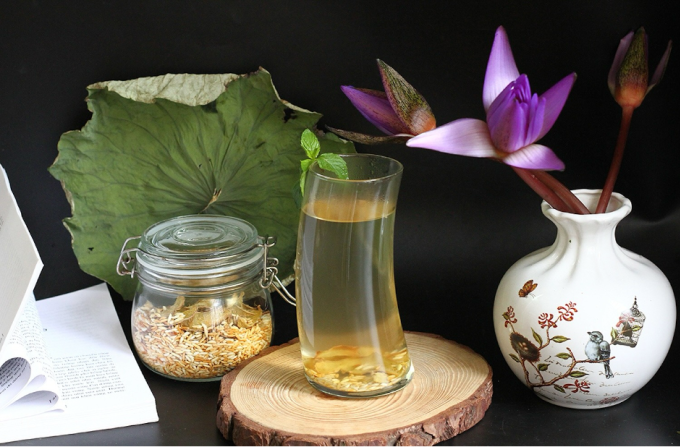 Detox bằng các loại nước có thể làm mất cân bằng, gây suy dinh dưỡng. Ảnh: Bùi Thủy