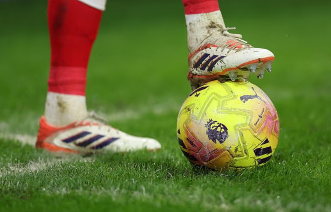 Trái bóng Orbita Ultimate PL của Puma được sử dụng tại Ngoại hạng Anh mùa này. Ảnh: Premier League