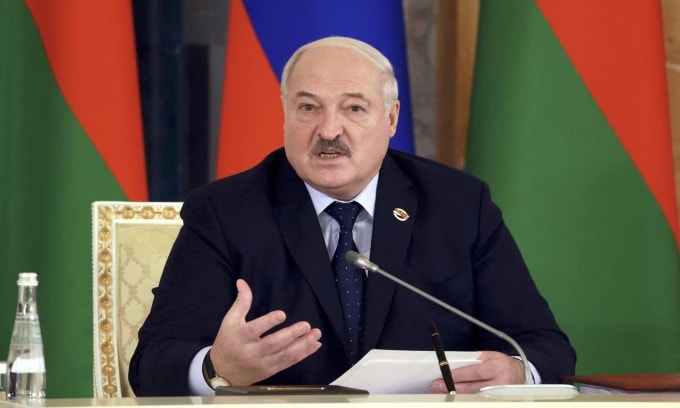 Tổng thống Belarus Alexander Lukashenko tham dự một cuộc họp tại Saint Petersburg, Nga, hồi tháng 1/2024. Ảnh: Reuters