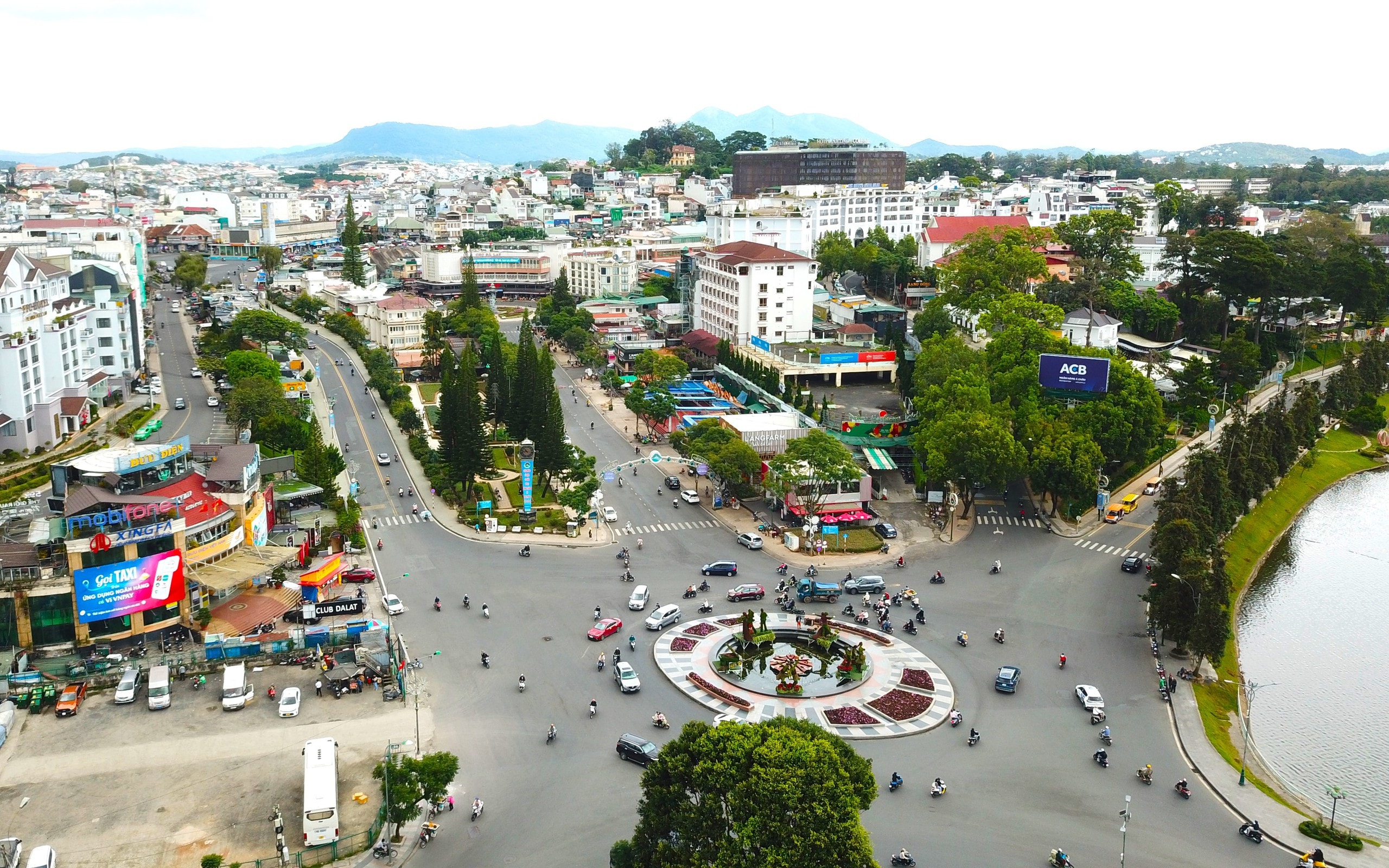 Ảnh độc đáo Đà Lạt hơn nửa thế kỷ trước và đầu năm Bính Ngọ 2026 - Ảnh 13.