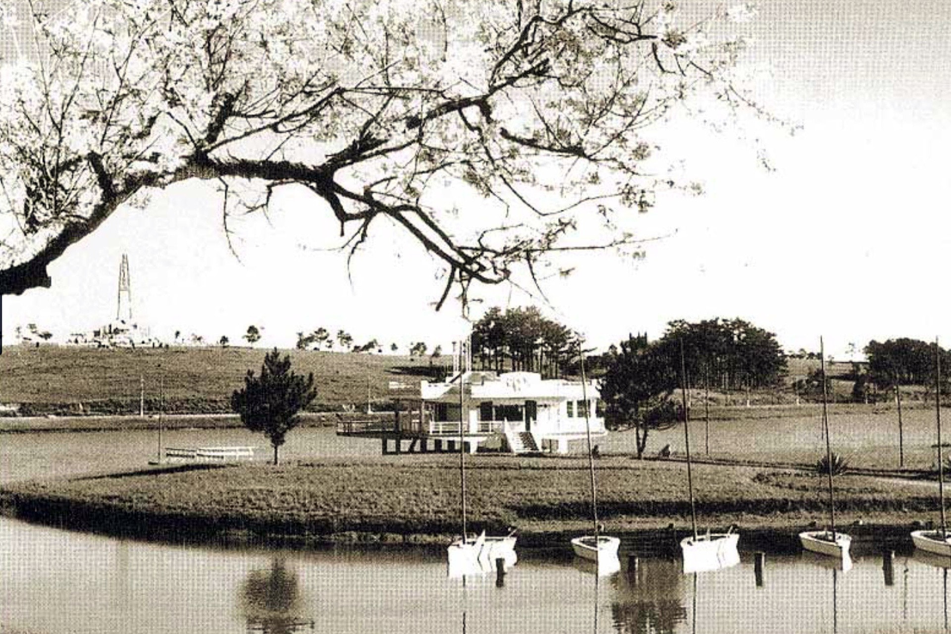 Ảnh độc đáo Đà Lạt hơn nửa thế kỷ trước và đầu năm Bính Ngọ 2026 - Ảnh 14.