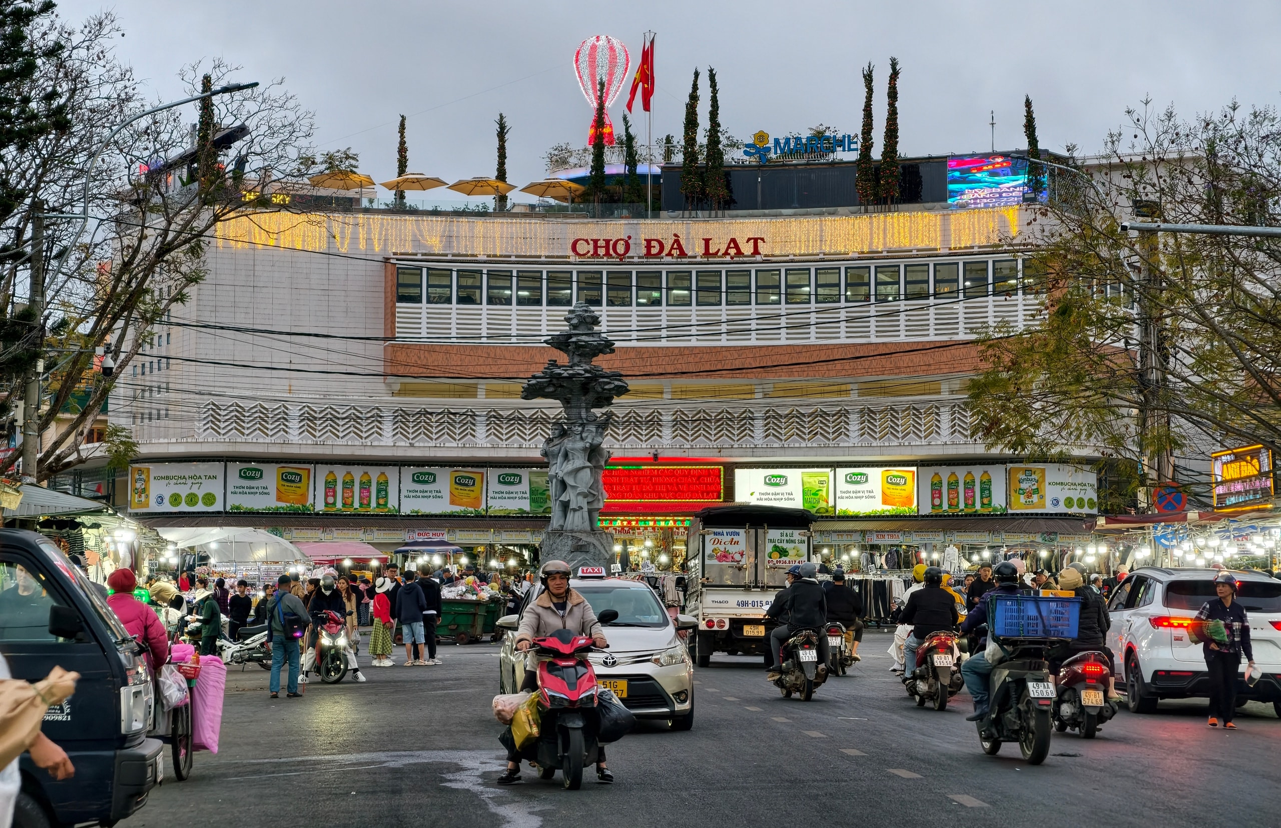 Ảnh độc đáo Đà Lạt hơn nửa thế kỷ trước và đầu năm Bính Ngọ 2026 - Ảnh 25.