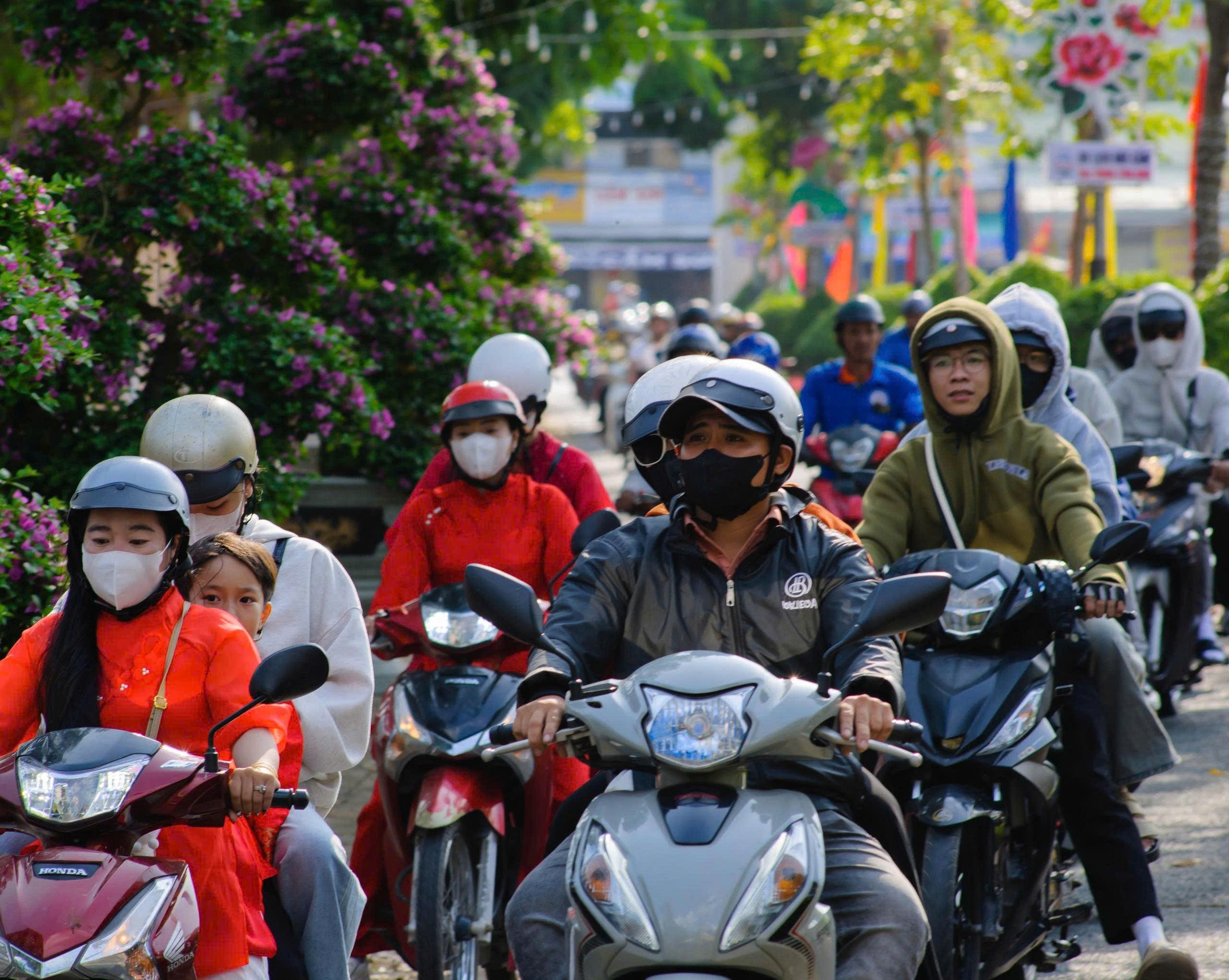 Khách du Xuân vùng Bảy Núi và Phú Quốc bất ngờ tăng cao trong 3 ngày Tết - Ảnh 4.