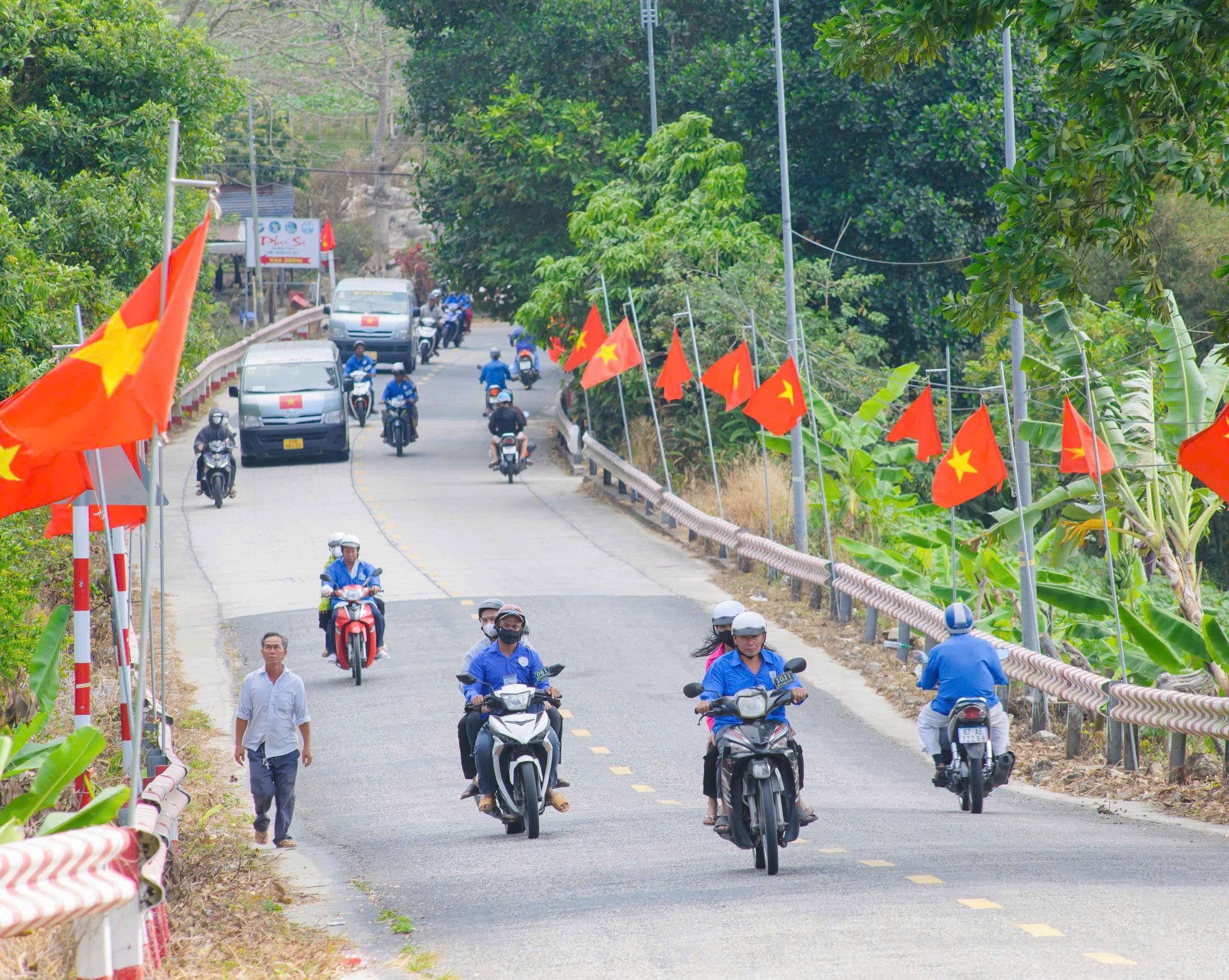 Khách du Xuân vùng Bảy Núi và Phú Quốc bất ngờ tăng cao trong 3 ngày Tết - Ảnh 6.