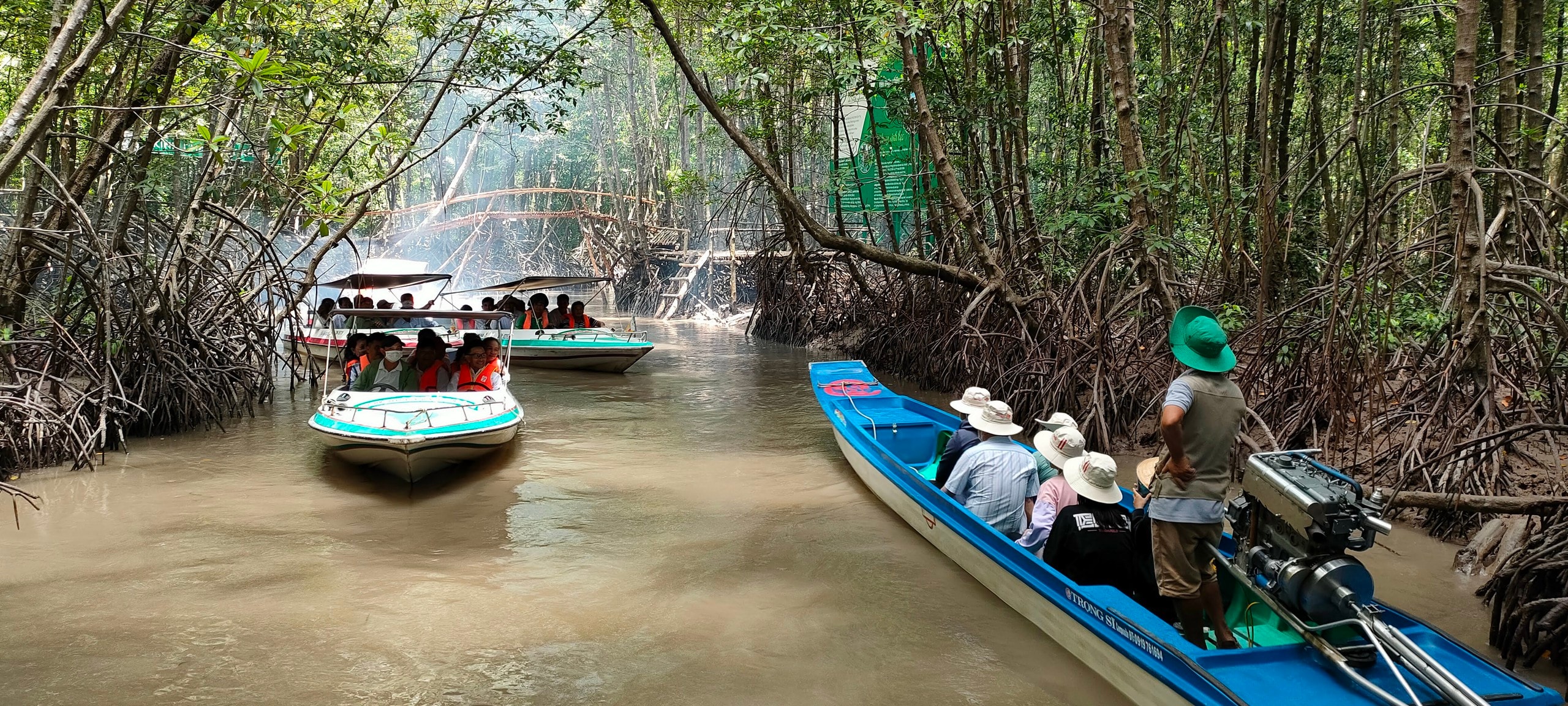 Du lịch miền Tây hút khách dịp Tết - Ảnh 4.