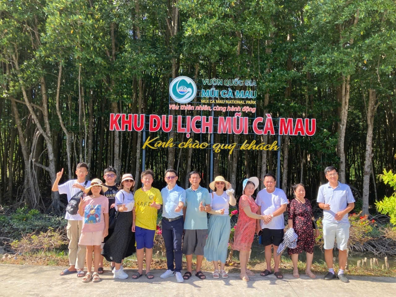 Du lịch miền Tây hút khách dịp Tết - Ảnh 3.