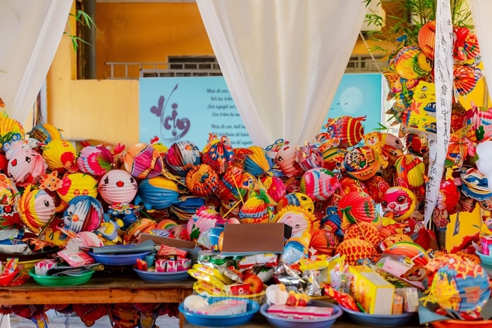 VIDEO: Ngôi chùa đặc biệt làm tết Trung thu cho những hương linh bé bỏng tại TP HCM - Ảnh 3.