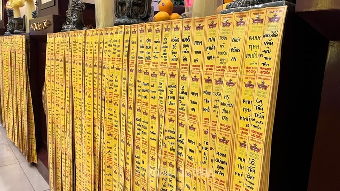 VIDEO: Ngôi chùa đặc biệt làm tết Trung thu cho những hương linh bé bỏng tại TP HCM - Ảnh 5.