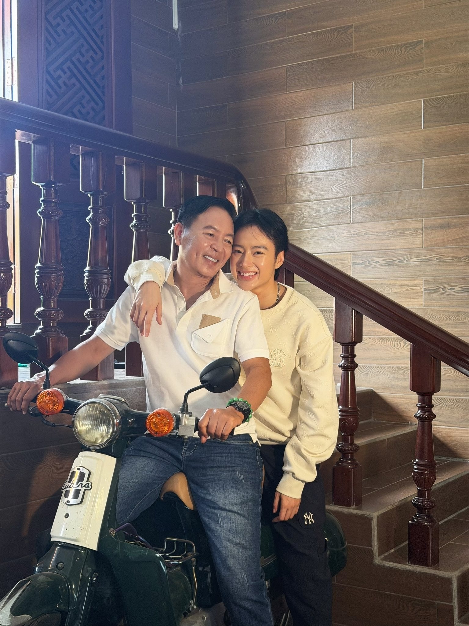 Angela Phuong Trinh anh 1