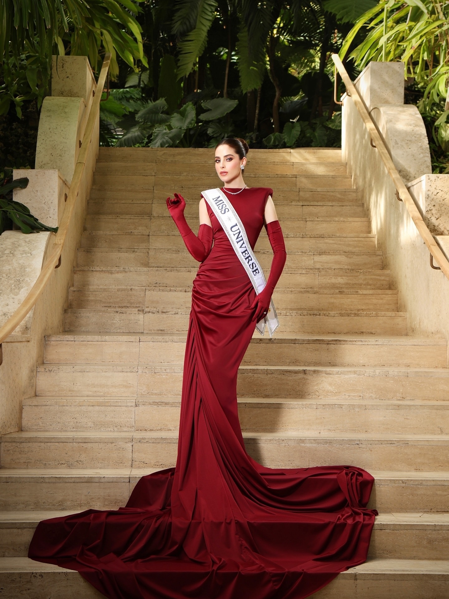 Hoa hậu Hoàn vũ ảnh 1 Hoa hau Hoan vu anh 1