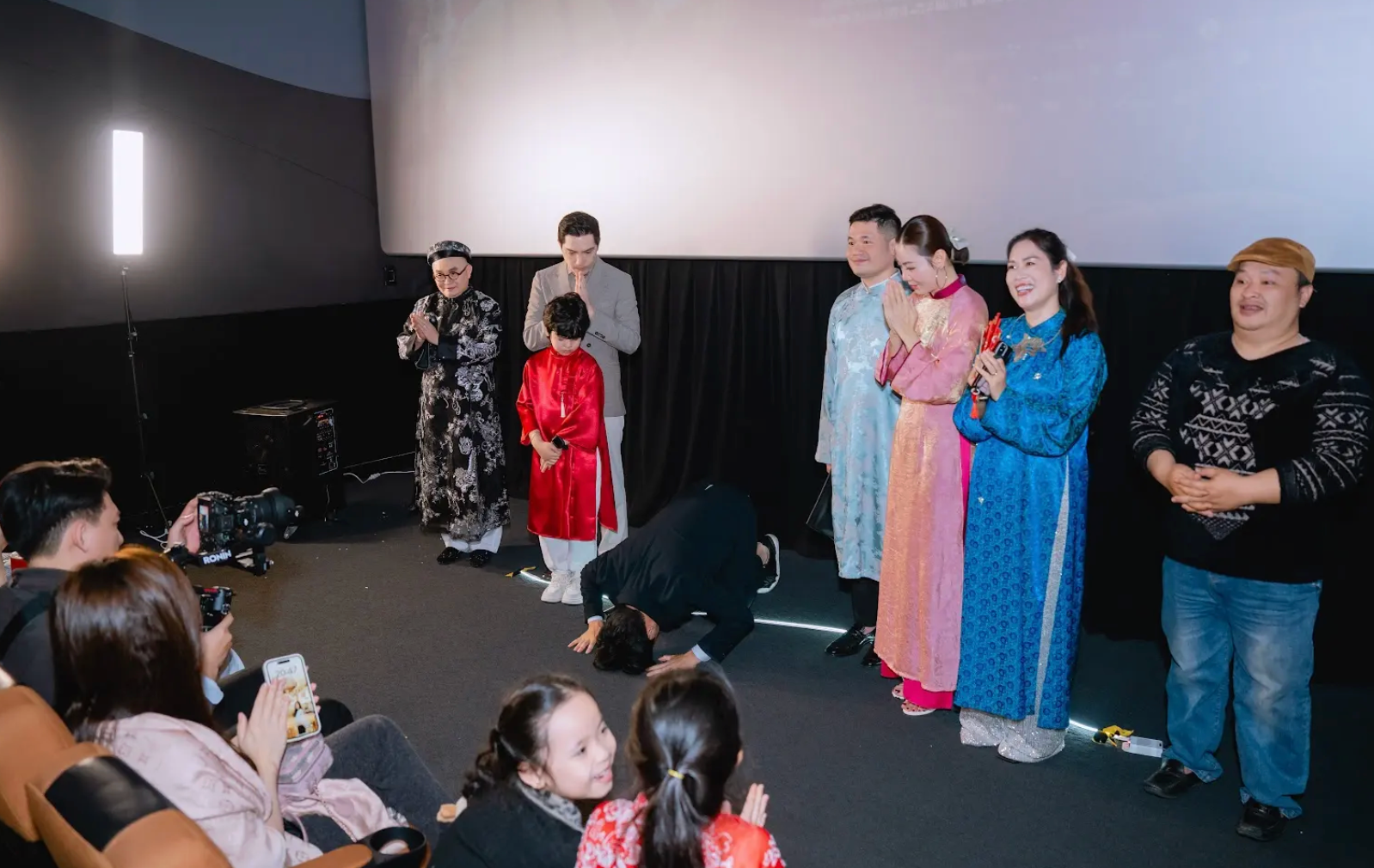 lotte Entertainment anh 1