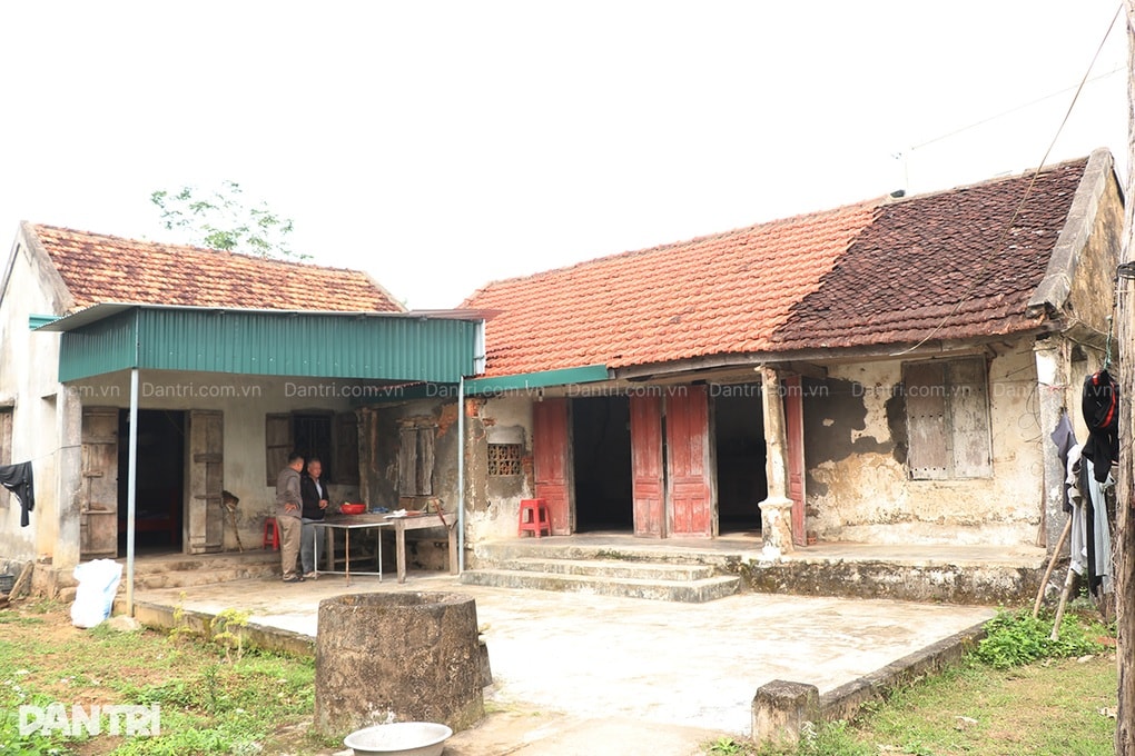 Bệnh binh bị tai biến gồng mình “gánh” 4 người em tâm thần - 2