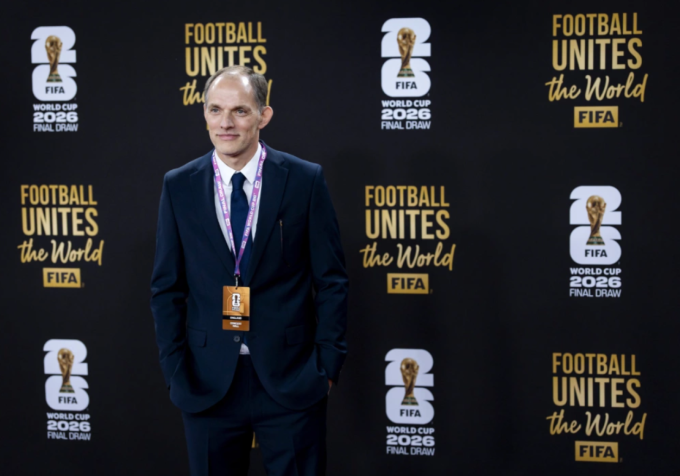 HLV tuyển Anh Thomas Tuchel trên thảm đỏ trước lễ bốc thăm World Cup 2026. Ảnh: ANP