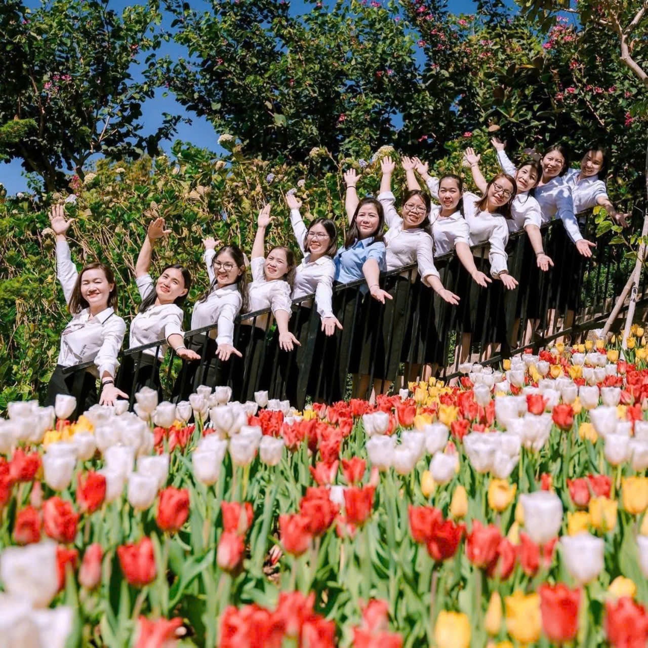  Núi Bà Đen đón lượng khách "khủng" trong 6 ngày Tết - Ảnh 3.