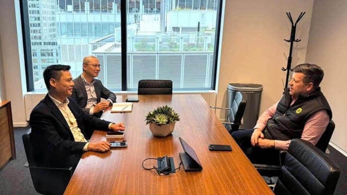 Nasdaq phát thông điệp chúc mừng 50 năm thống nhất Việt Nam hướng ra Quảng trường Thời đại- Ảnh 1. Nasdaq phát thông điệp chúc mừng 50 năm thống nhất Việt Nam hướng ra Quảng trường Thời đại- Ảnh 1.