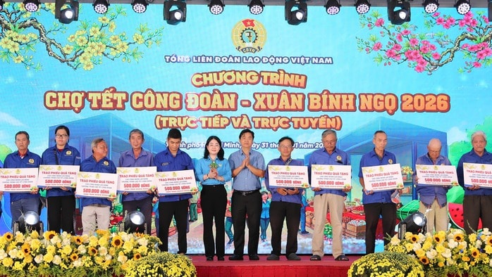 Chợ Tết Công đoàn trực tuyến đã phục vụ 215.000 lượt công nhân lao động mua sắm trị giá gần 110 tỉ đồng - Ảnh 4.