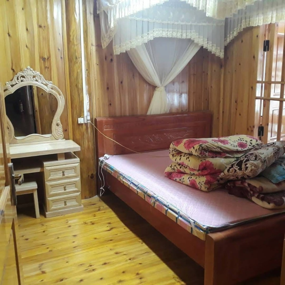 Hà Giang kẹt cứng các điểm nóng, khách hỏi tìm nơi ngủ nhờ trong đêm - 3