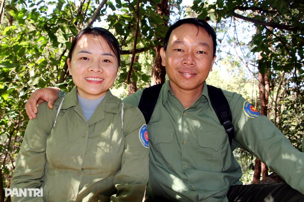 Lời dụ yêu của đôi vợ chồng vượt núi, luồn rừng xuyên Tết - 1
