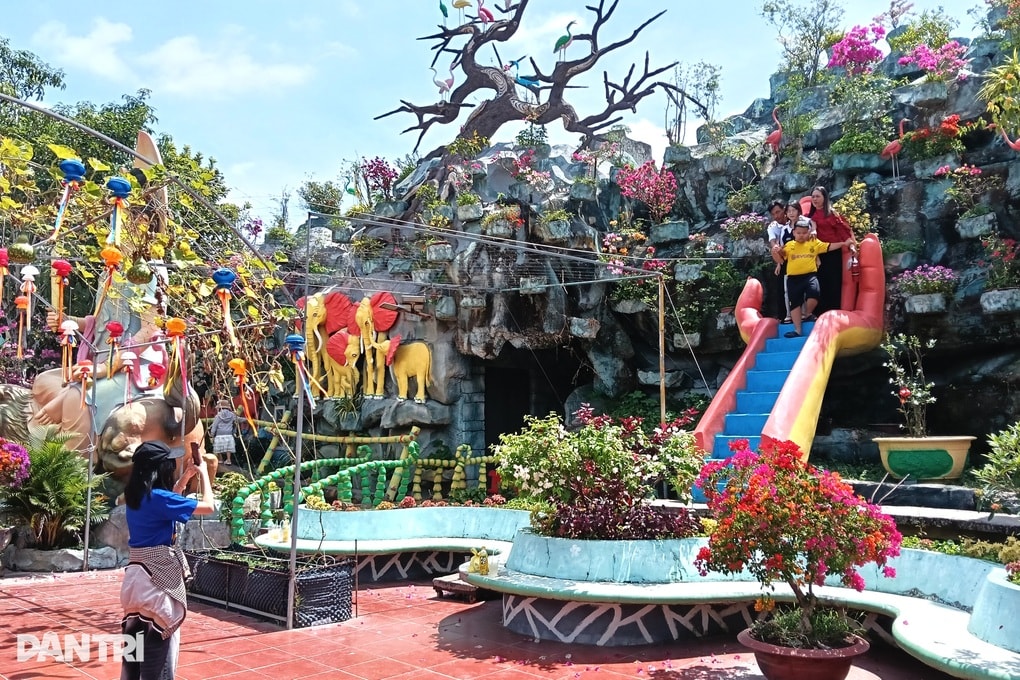 Đầu năm viếng chùa có tượng Phật Dược Sư cao 33m, ăn bún nước lèo chay - 2