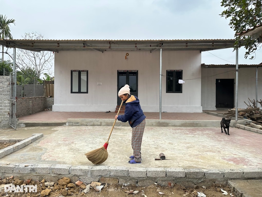 Mùa xuân đáng nhớ của 2 bà cụ từng bị lũ đánh sập nhà - 2