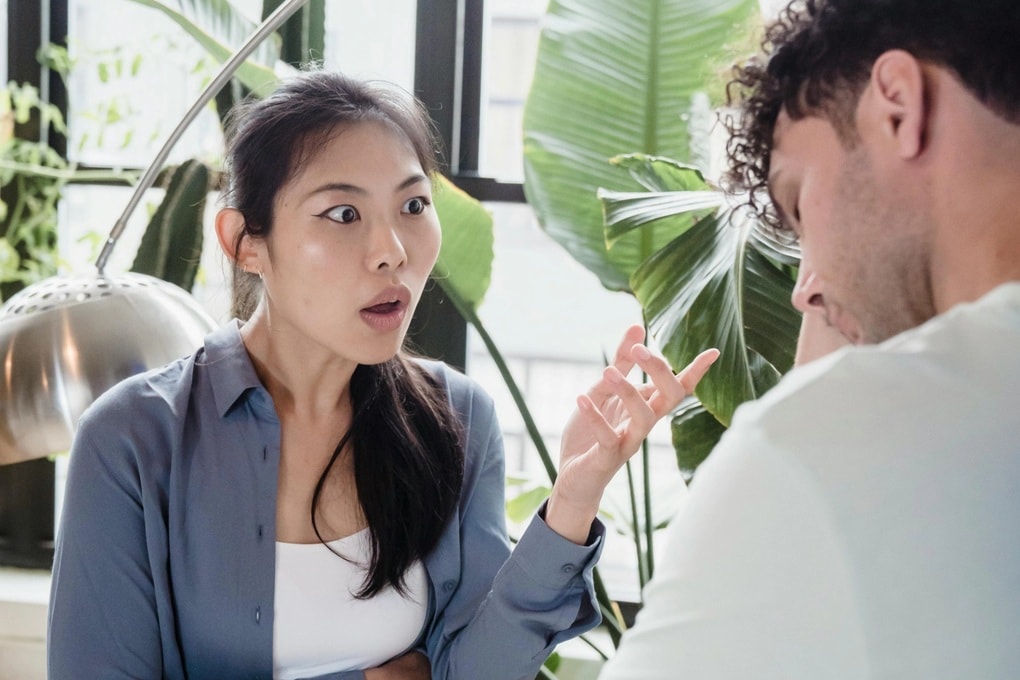 Giao thừa chồng đi xông đất hết đêm, sáng mùng 1 về đòi ly hôn với vợ - 1 Giao thừa chồng đi xông đất hết đêm, sáng mùng 1 về đòi ly hôn với vợ - 1