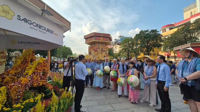 TPHCM chào đón khách quốc tế thưởng thức Tết Việt và văn hóa 2026 - Ảnh 5.