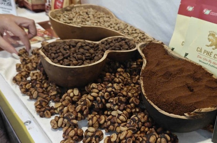 Giá cà phê hôm nay 21 - 2: Thị trường giảm và kỳ vọng phục hồi trong năm 2026 - Ảnh 2. Giá cà phê hôm nay 21 - 2: Thị trường giảm và kỳ vọng phục hồi trong năm 2026 - Ảnh 2.