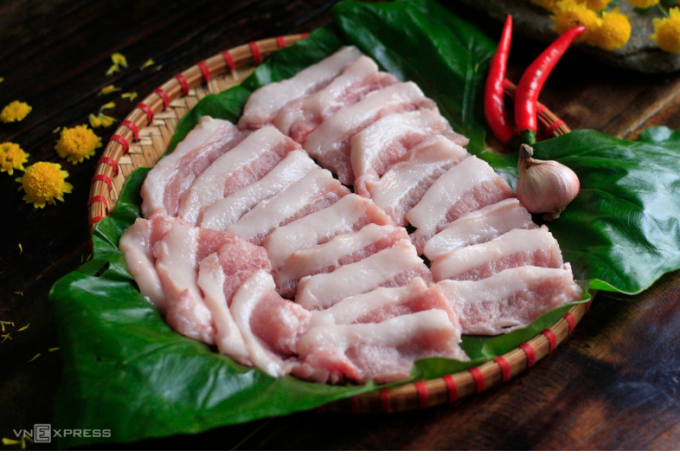 Chất béo cần thiết cho cơ thể song cần ăn hợp lý, hạn chế chiên xào. Ảnh: Bùi Thủy