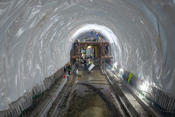 Nhà thầu đã áp dụng nhiều giải pháp kỹ thuật để đảm bảo tiến độ.  Ảnh: Anh Duy