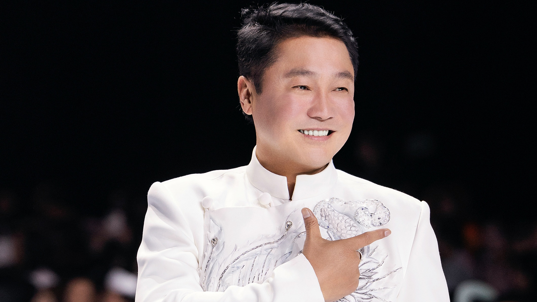 Hà Kiều Anh, Trương Ngọc Ánh diễn kết show thời trang