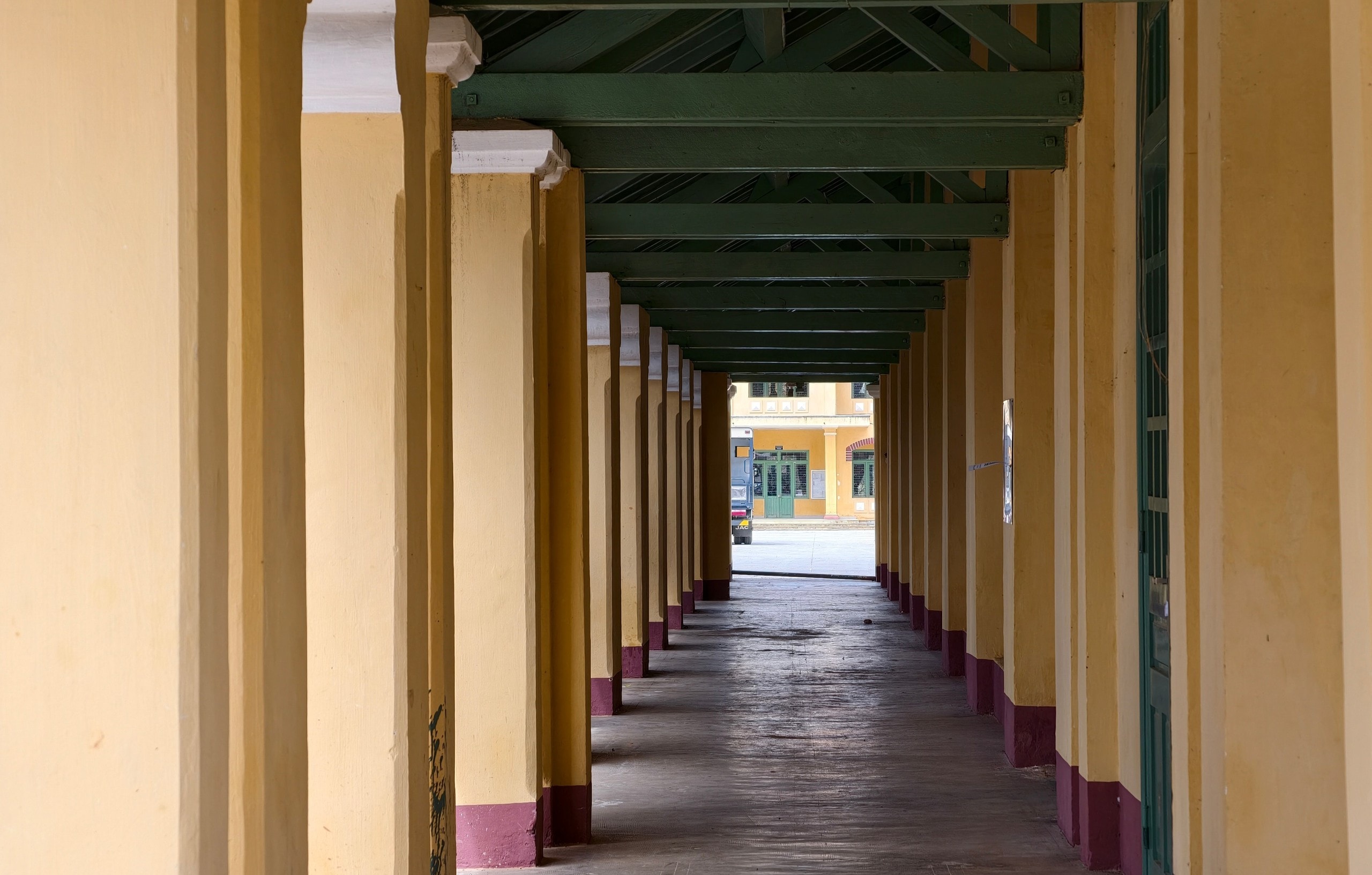 Ngôi trường gần 100 năm ở Đà Lạt là di tích cấp quốc gia - Ảnh 11.