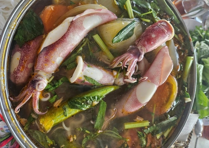 Lẩu mực Đại Lãnh – Tinh hoa vị biển nơi cực Đông Khánh Hòa - Ảnh 4.