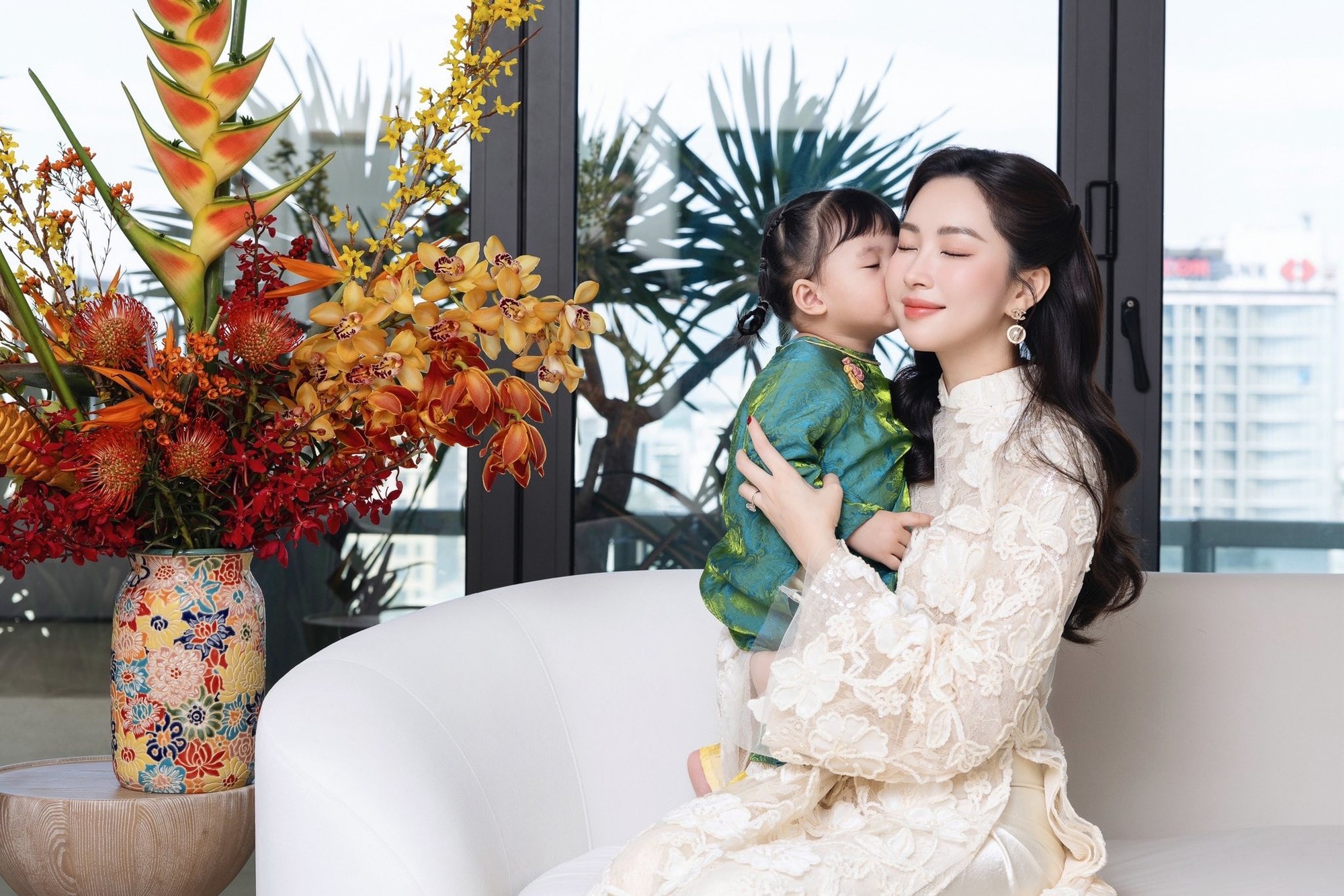 Phản ứng của Đặng Thu Thảo khi được khen 'đẹp nhất Việt Nam'- Ảnh 6.