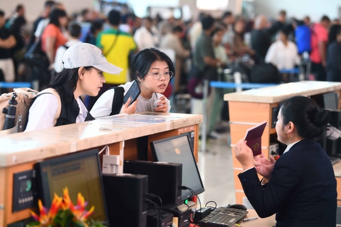 Sân bay Phú Quốc đón lượng hành khách cao kỷ lục trong dịp Tết 2026 - Ảnh 2.