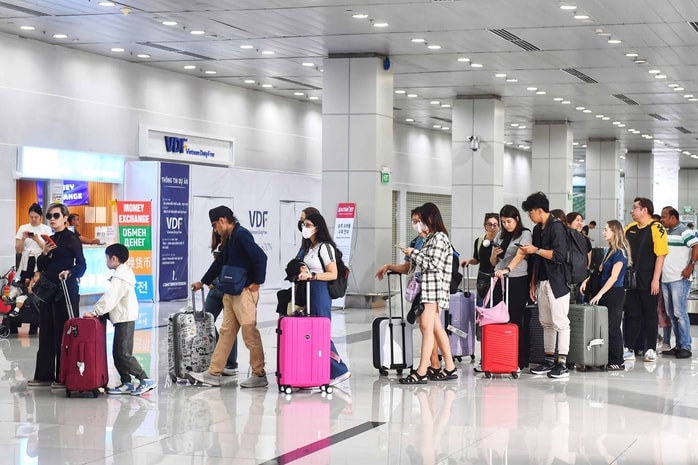 Sân bay Phú Quốc đón lượng hành khách cao kỷ lục trong dịp Tết 2026 - Ảnh 3.