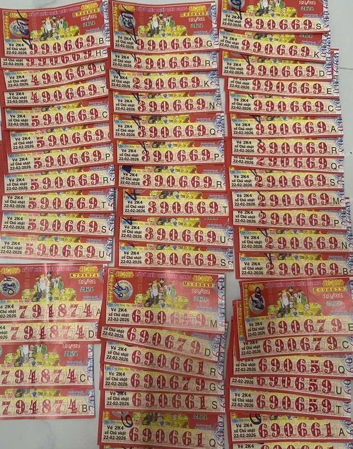 Xổ số miền Nam 2026: Những khách hàng trúng giải độc đắc tại TPHCM và Cần Thơ - Ảnh 2.