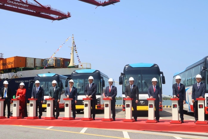 THACO của tỉ phú Trần Bá Dương phấn đấu nộp ngân sách 27 . 000 Tỉ đồng năm 2026 - Ảnh 4.