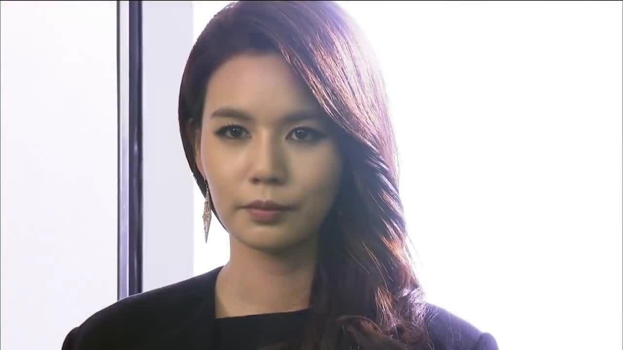 Jin Tae Hyun, Park Si Eun trong 'Hãy nắm tay anh'