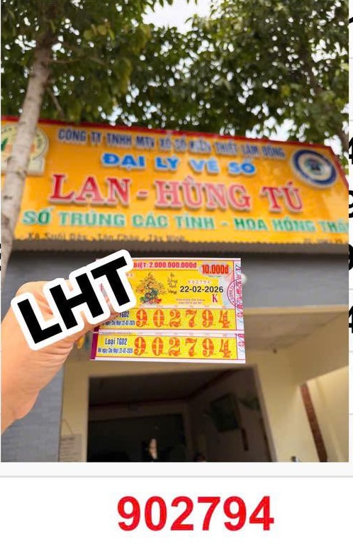 Xổ số miền Nam 2026: Hai người suýt mất 10 tỉ đồng vì quên dò vé số - Ảnh 1.