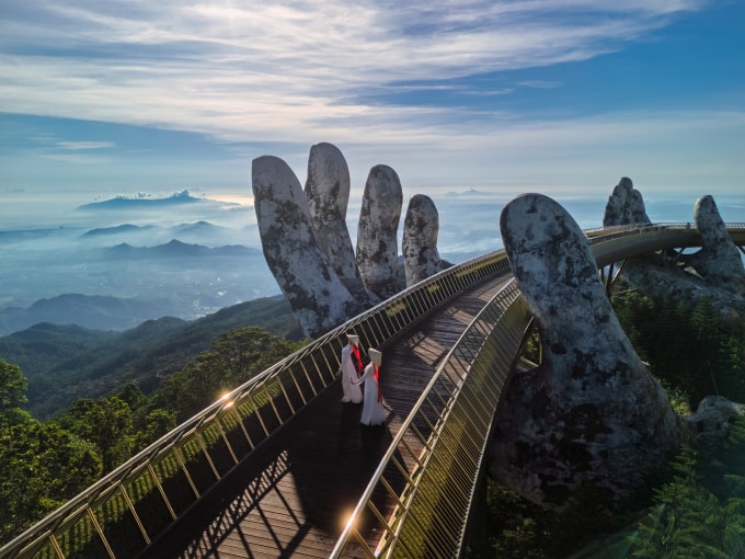 Cầu Vàng - công trình biểu tượng của du lịch Đà Nẵng. Ảnh: Lê Hoàng Nam