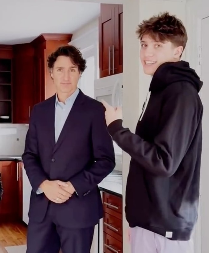 Ông Justin Trudeau và con trai Xav hồi tháng 10/2025. Ảnh: Instagram/ Xav Trudeau