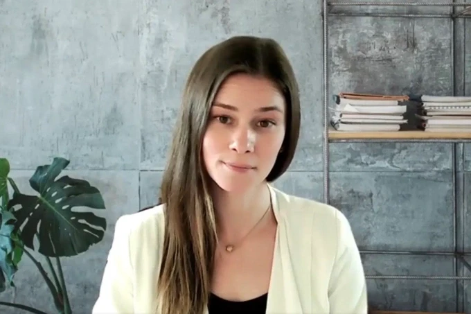 Nicole Virzi. Ảnh: Heart Mind Journal