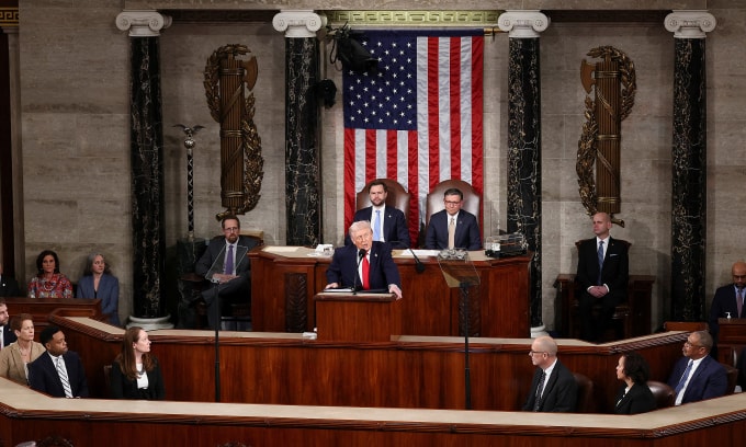 trump-jpg-1771987261-177198727-7367-2279