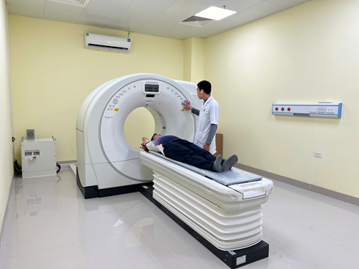 Bệnh viện Đa khoa Yên Phong khẳng định vai trò là điểm tựa chăm sóc sức khỏe ban đầu cho hàng trăm nghìn người dân, bằng năng lực chuyên môn vững vàng, quản trị minh bạch và nền tảng y đức được gìn giữ như giá trị cốt lõi. - Ảnh 3.