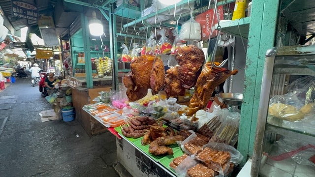 Mặt hàng cúng Thần Tài tăng giá gấp đôi dịp vía Thần Tài 2026 - Ảnh 7.